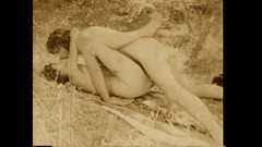 The Unforgettable: घास जलते हुए पत्ते पर