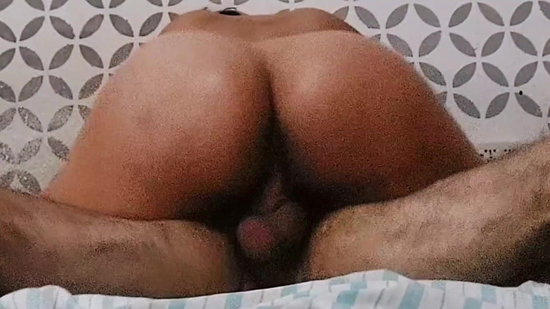 LapijARG7: Big Ass Brunette Jumps on Big Cock Without a Condom