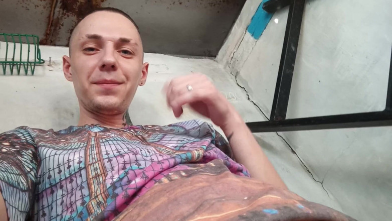 Roman Gisych: Masturbation in an Abandoned Warehouse - Roman Gisych
