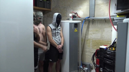 BAREBACK ORGY CLUB: Gang bang succhia ragazzi etero arabi yougn
