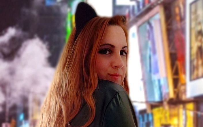 MaryCorner: This City Belongs to Catwoman's Ass!!!