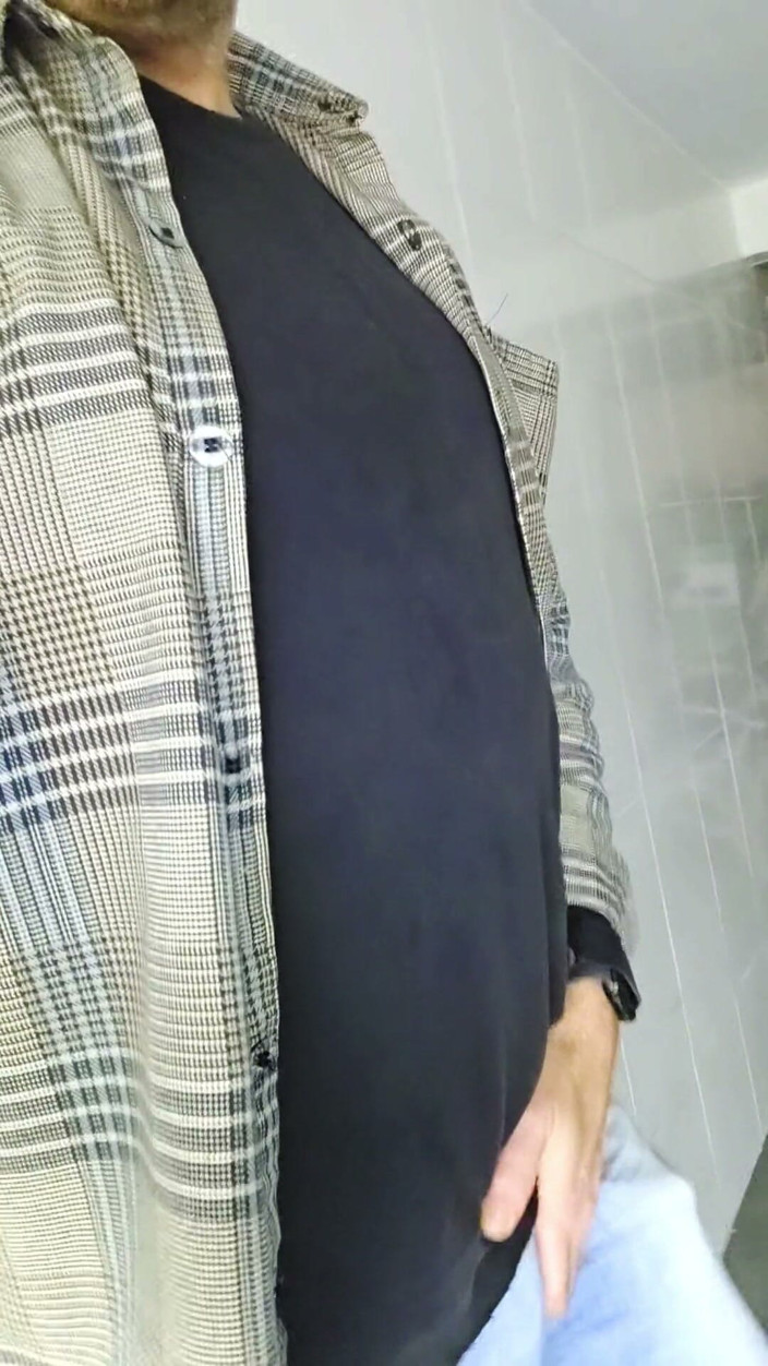 BBIG: Alpha Cashmaster and Its Slaughterhouse