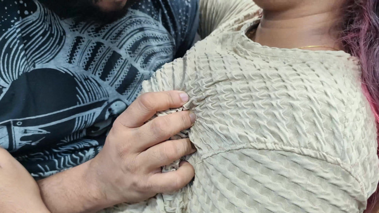 Vaishnavysharunraj: Ass Kiss Romance with Boobs Suck
