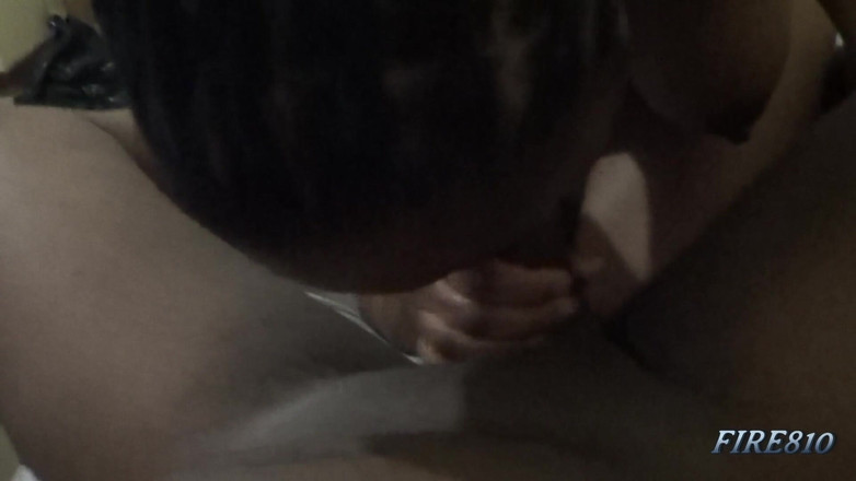 Fire810: Explotando Una Enorme Nuez En Su Boca