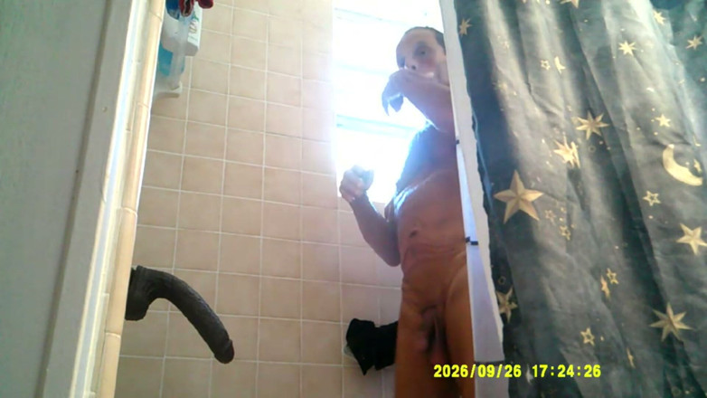 COBRA CRAIG: 9-26-26 Naked After Tan Shower and Big Bad Leroy Brown...
