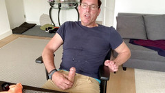 TJenner: Long, messy, cummy bate session at home.