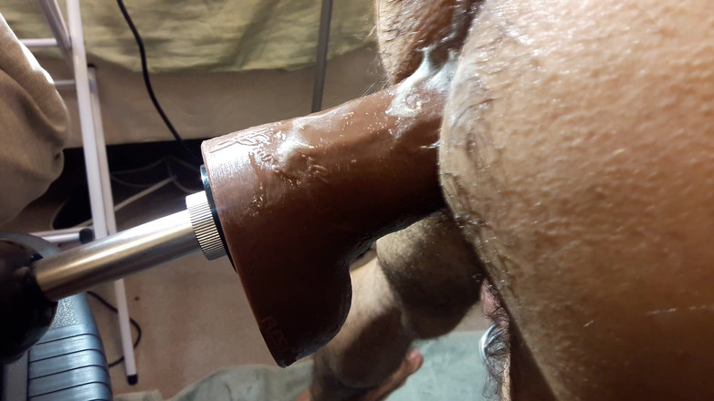 Ricky Cage: पर्दे के पीछे Priapus का पिंजरा