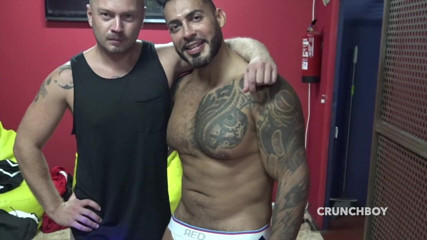 Viktor ROM by Crunchboy: Marsgymburger, Viktor Rom tarafından korunmasız kullanılıyor