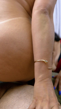 Nàng Thơ Của Phòng Tắm Của Gugu MILF Luiza Ambiel Trở Lại Thậm Chí Còn Nóng Bỏng Hơn