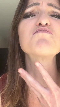 Bi povzbuzení femdom - sát ptáka mého přítele!