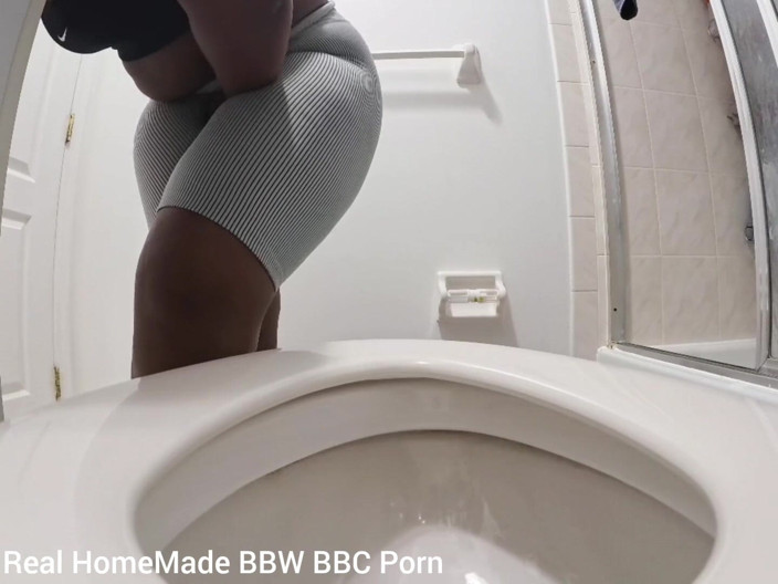 Super sexy ebony cuties: Alla disperata ricerca di una trattenuta di pipì fino a...