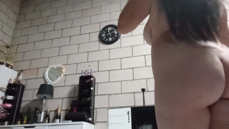 fartingclub01: Mädchen mit dickem hintern nackt