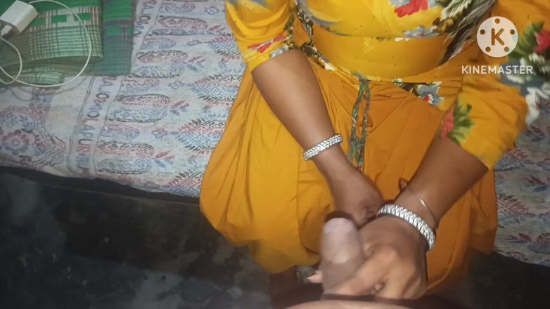 Savita5343: Nuova Casalinga Sposata Scopata Con Spettacolo Completo