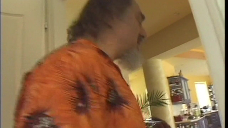 Xxxlover: Dwie niegrzeczne kobiety dzielą się steamy dywan munching zabawy