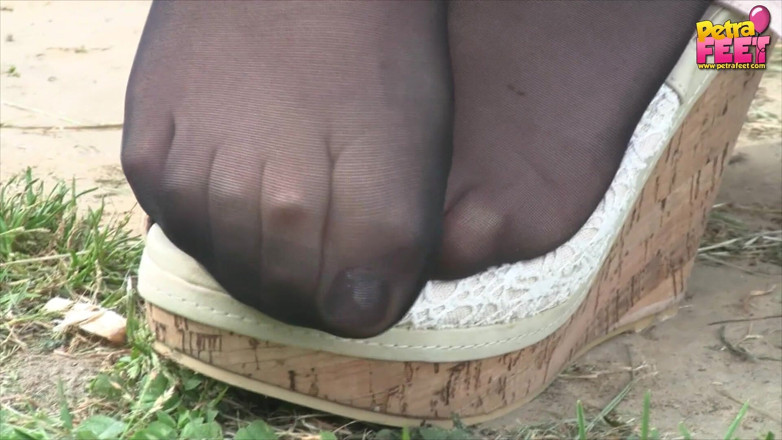 Foot Fetish HD: 대물 자지와 섹스하는 Petra