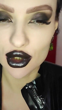Szminka Sex oralny z lateksu bimbo