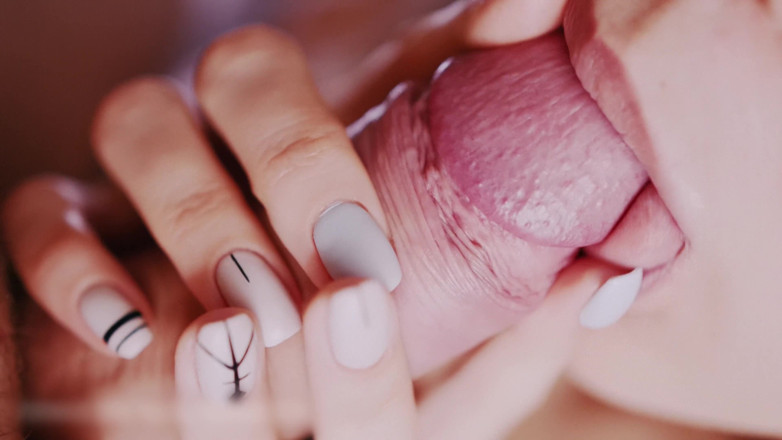 YourCuteEvil: 会吃他的阴茎，性感的腰椎交，特写4k