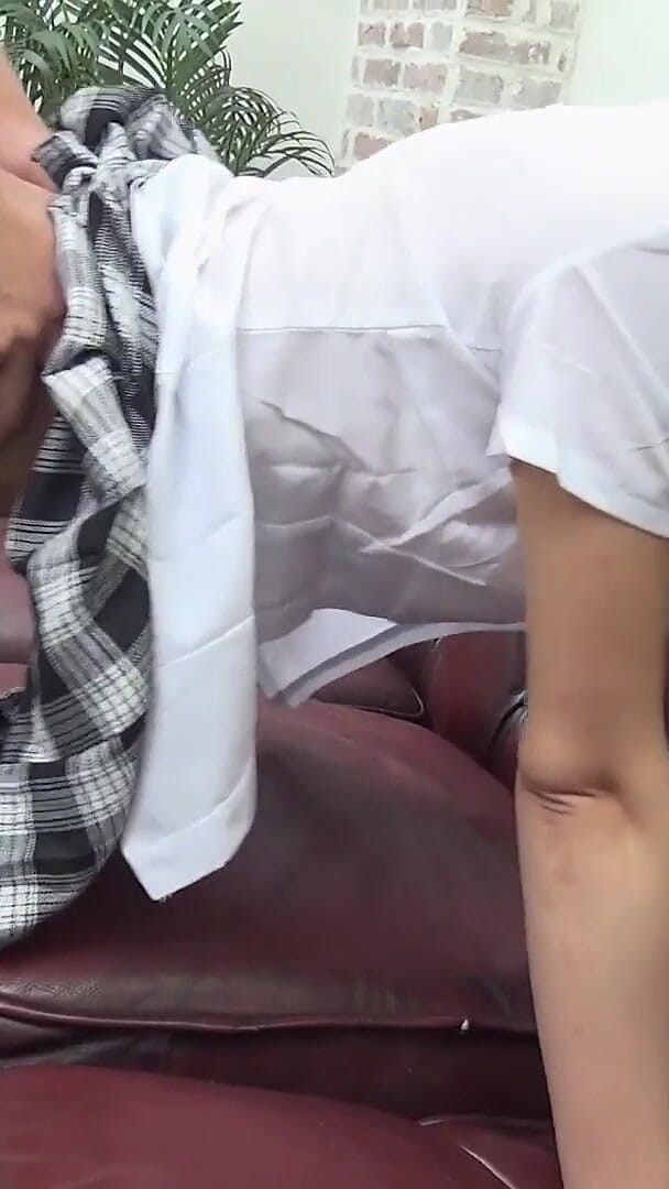 Erotic Planet Studio: นักเรียนสาวญี่ปุ่นเงี่ยนในเย็ดหมู่เย็ดหมู่