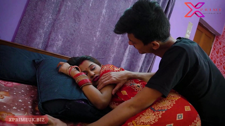 Creative Pervert: Adik tiri comel desi India yang cantik dikongkek dengan batang...