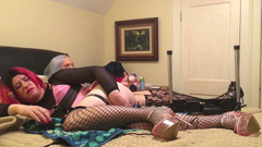 Sissy Bailey Wilde: Crossdresser y mujer trans usando máquina de follar - compilación 5