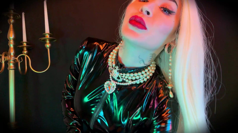 Baal Eldritch: Doplácí na můj nový Swarovski Choker - Findom, Tribute