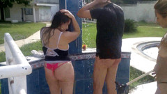 Femdom Austria: Míjím je pod sprchou