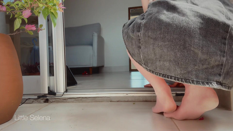 little_selena: Fisting anal hardcore solo di balkon