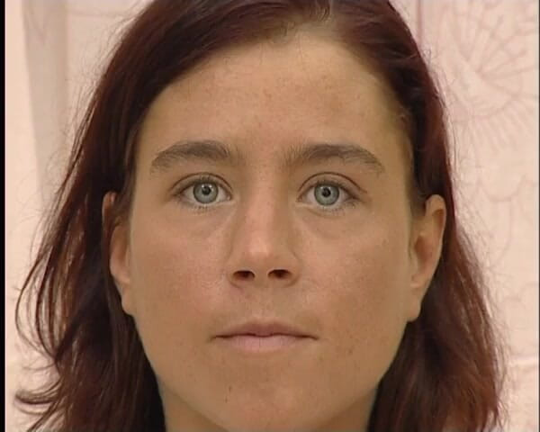 YOUR FIRST PORN: Cindy Mit Behaarte Muschi Ist Wieder Da - Сінді з волохатою пиздою повертається