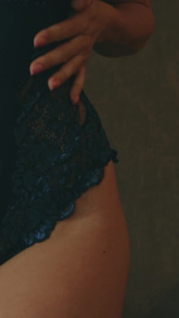 Domiis, MILF sexy, lingerie nue, essaye le transport, partie 1.