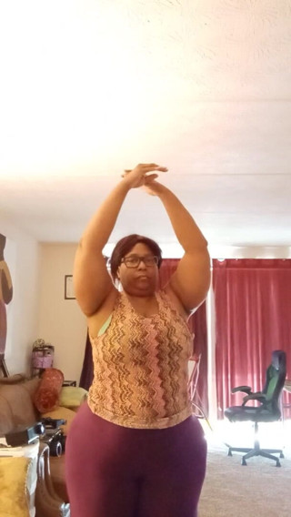 Cosmicrose 678: Bellydancing bbw cougar