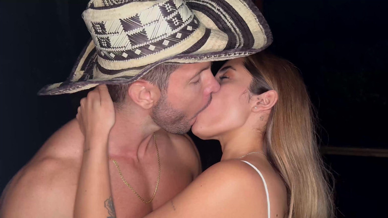 Duncan Saint: Paula Rojas ile ateşli gece seksi