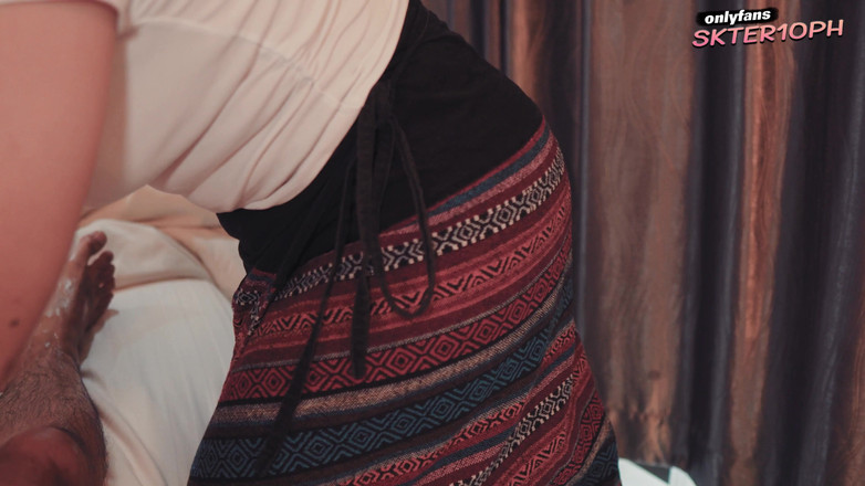 18_honey: Masaj thailandez la hotel Maseuza matură țâțoasă oferă un futai cu...