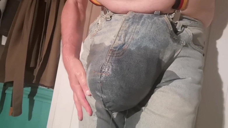 Monster_Meat_: Žádost o fanouška Joshua Pissing in My Jeans