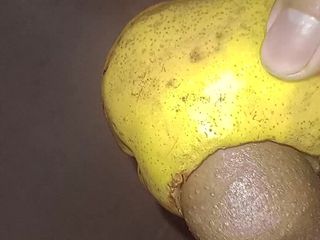 DERECK LUU: Fodendo frutas