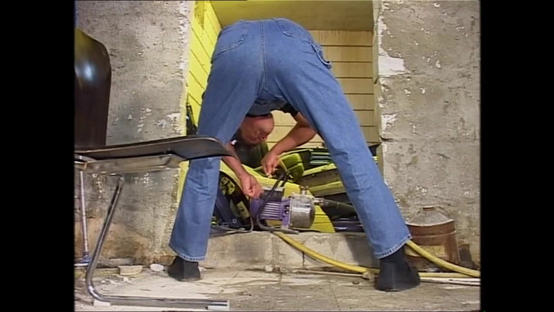 Muschi movie official: German Amateur Is Fucked on Construction Site