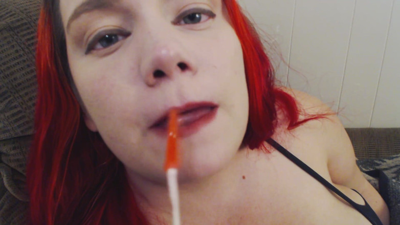 Scarlet Vixen: Lins de acadea