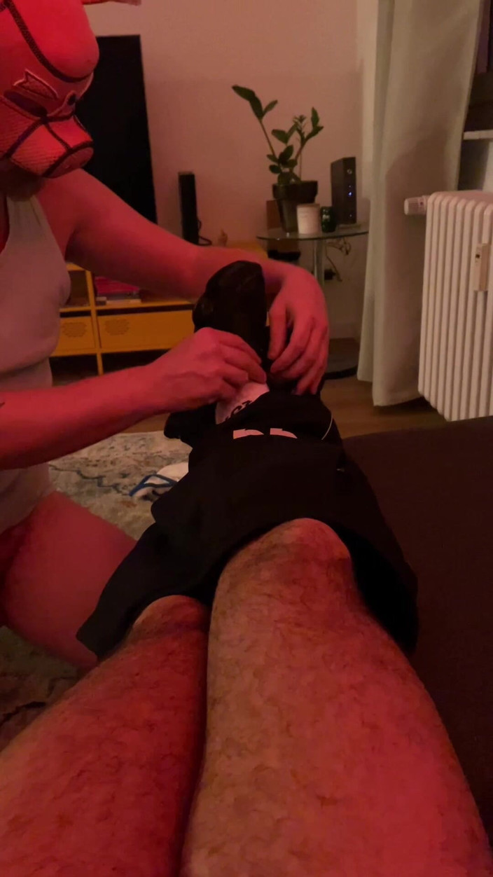 Cristo kink: Piedi Sudati E Cenere per Lo Schiavo Maiale.