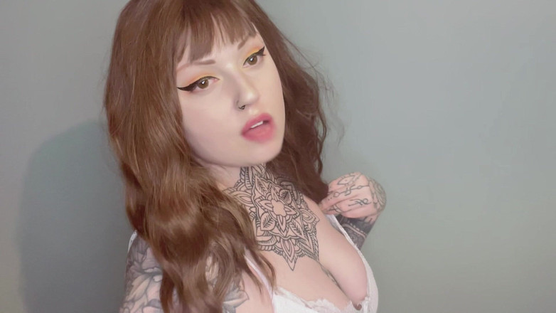 Miss Valentina: Задание рабыни Swirlie