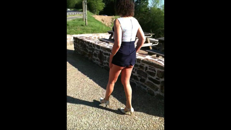 Intim422a: ノエミー・ノーティー・エグジット