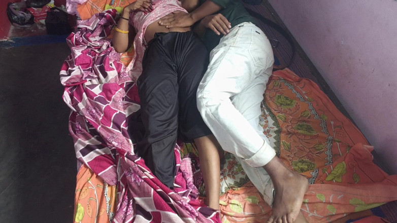 Sobha rani: Dívka Ki Mast Relai Video Hit Video