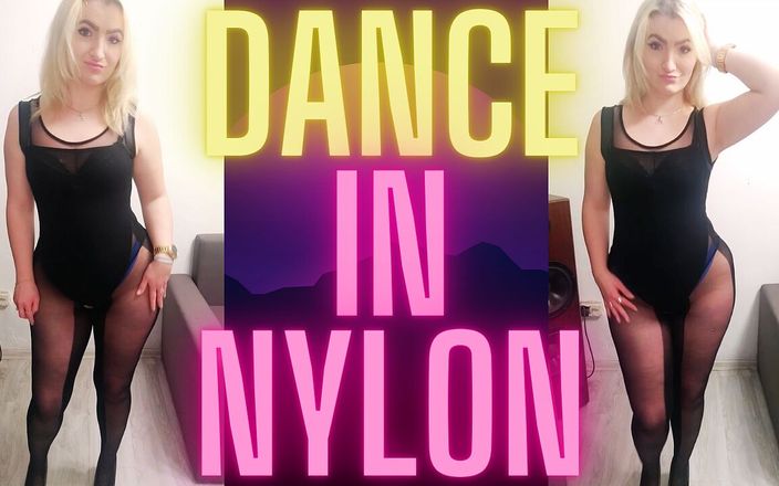 Monica Nylon: Joget dengan stoking nilon2