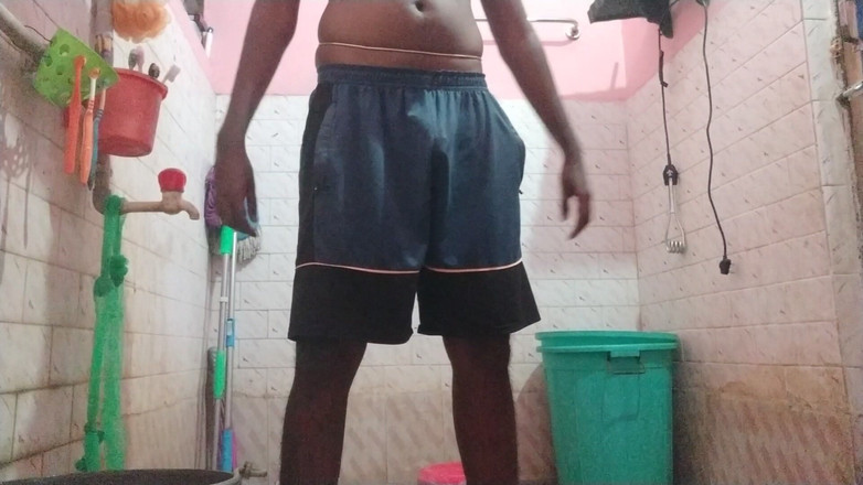 Tamil 10 inches BBC: तमिल10 इंच बड़ा काला स्नान और दिन 3 मालिश