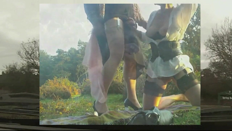 Movies by Louise: Transvesthemd im wald