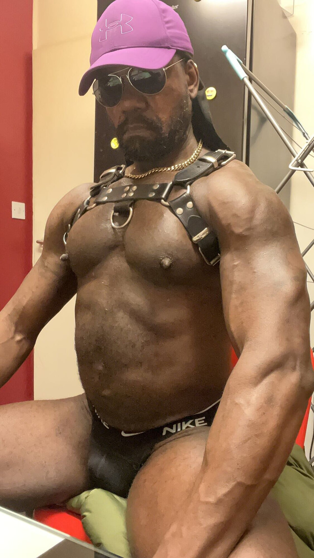 Black Hot Mature Muscle Harness & Jock Flex Wank (Black mature kinky muscle)