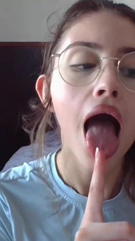 Shanaxnow Ass Fingering Ass Playing with My Snots Nostrils