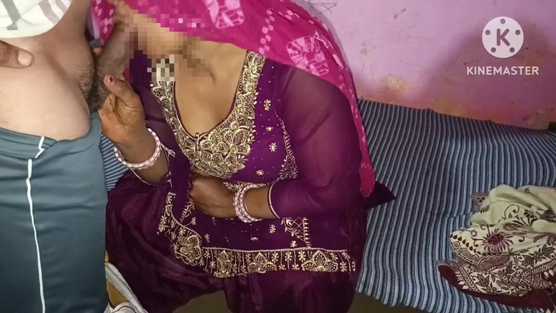 Savita5343: Desi Sexy Mausi ošukala nevlastního syna své vlastní nevlastní sestry...