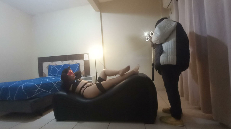 E-Alfa: L'ho convinta a fare delle foto di nudo