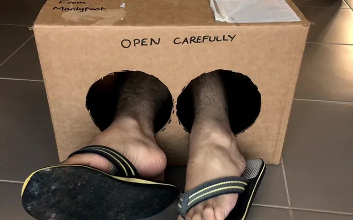 Manlyfoot: Surprise Delivery Series - Worn Out Flip Flops - Thongs - Big Male...