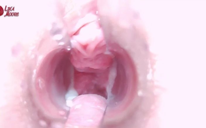 Lina Moore: Extreme Pussy Close up. Vaginal Dilator