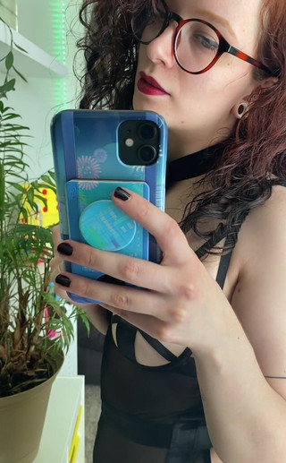 Veggiebabyy: Slyšel jsem, že chceš být moje. (Cítila jsem se v tomto prádle...